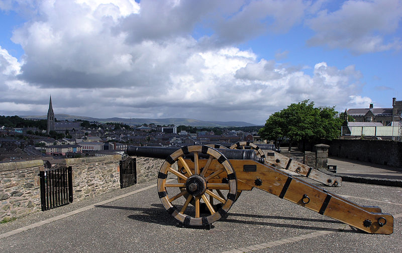 Derry City Walls - things to do in londonderry