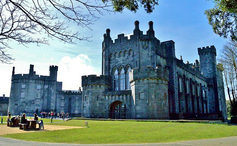 Kilkenny Castle facade