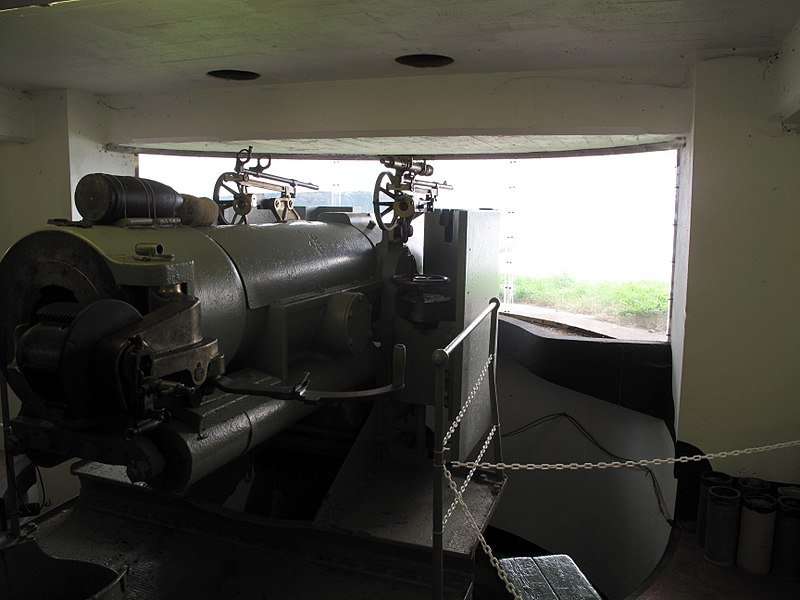 6-inch guns